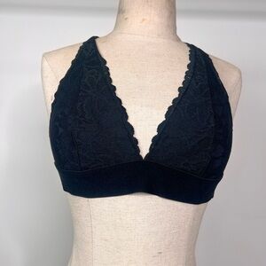 Victoria's Secret Black Lace Plunge Bra‎